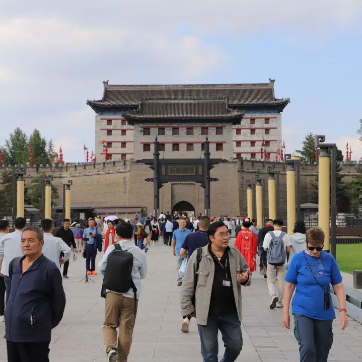 1762501144938324.jpg bb0a5cde9cb83098f2714eecdc47d1d2.jpg