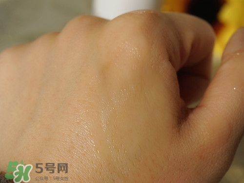 奥蓓斯抗皱修活精华水怎么样 奥蓓斯抗皱精华水好用吗