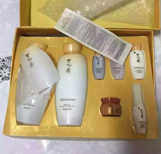 护肤品冻了还能用吗？化妆品冻成冰了还能用吗？