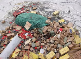 护肤品冻了还能用吗？化妆品冻成冰了还能用吗？